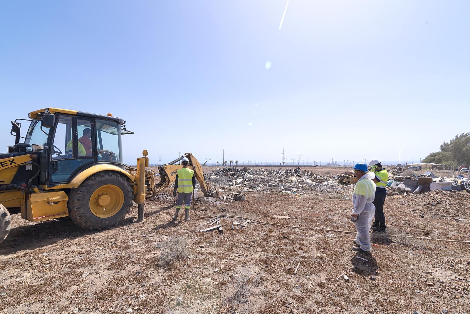 Ecoener coopera con la concejalía de Urbanismo de San Bartolomé de Tirajana para la retirada de residuos del barrio de Los Rodeos Alto