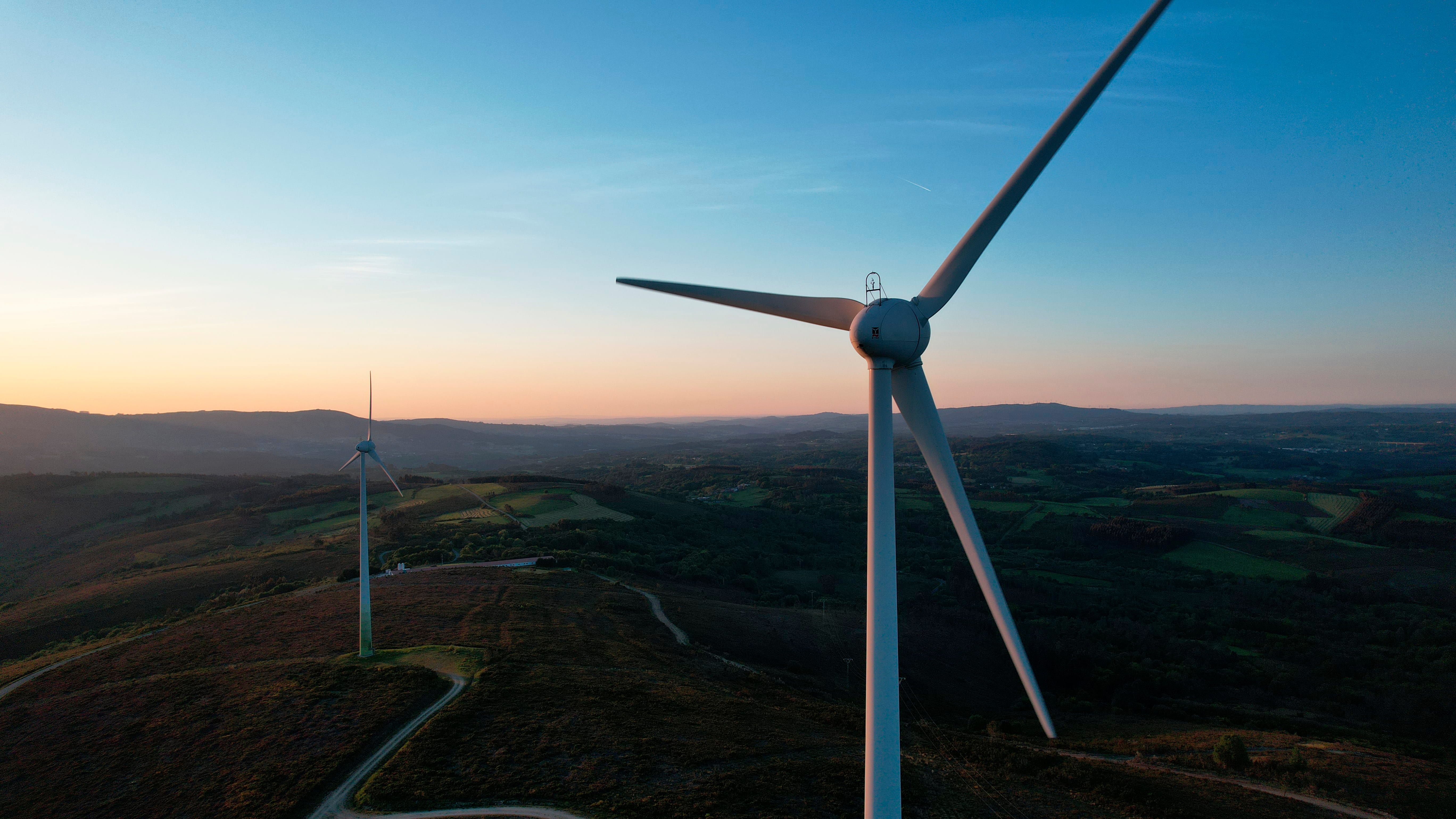 Ecoener refuerza su estructura financiera con una operación pionera en el MARF